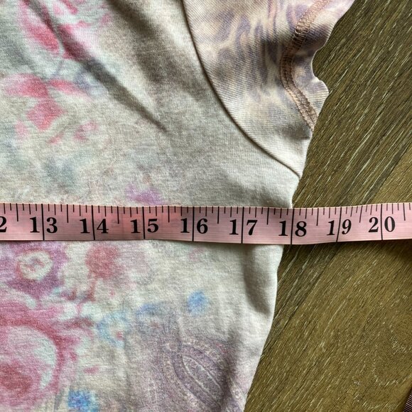 Xcit USA Y2K Roses and Leopard Artsy Size M Top - Picture 7 of 8